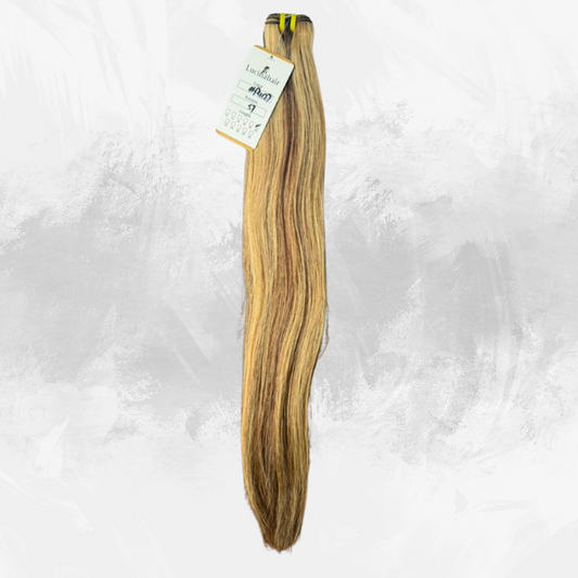 Lucina | Straight hair